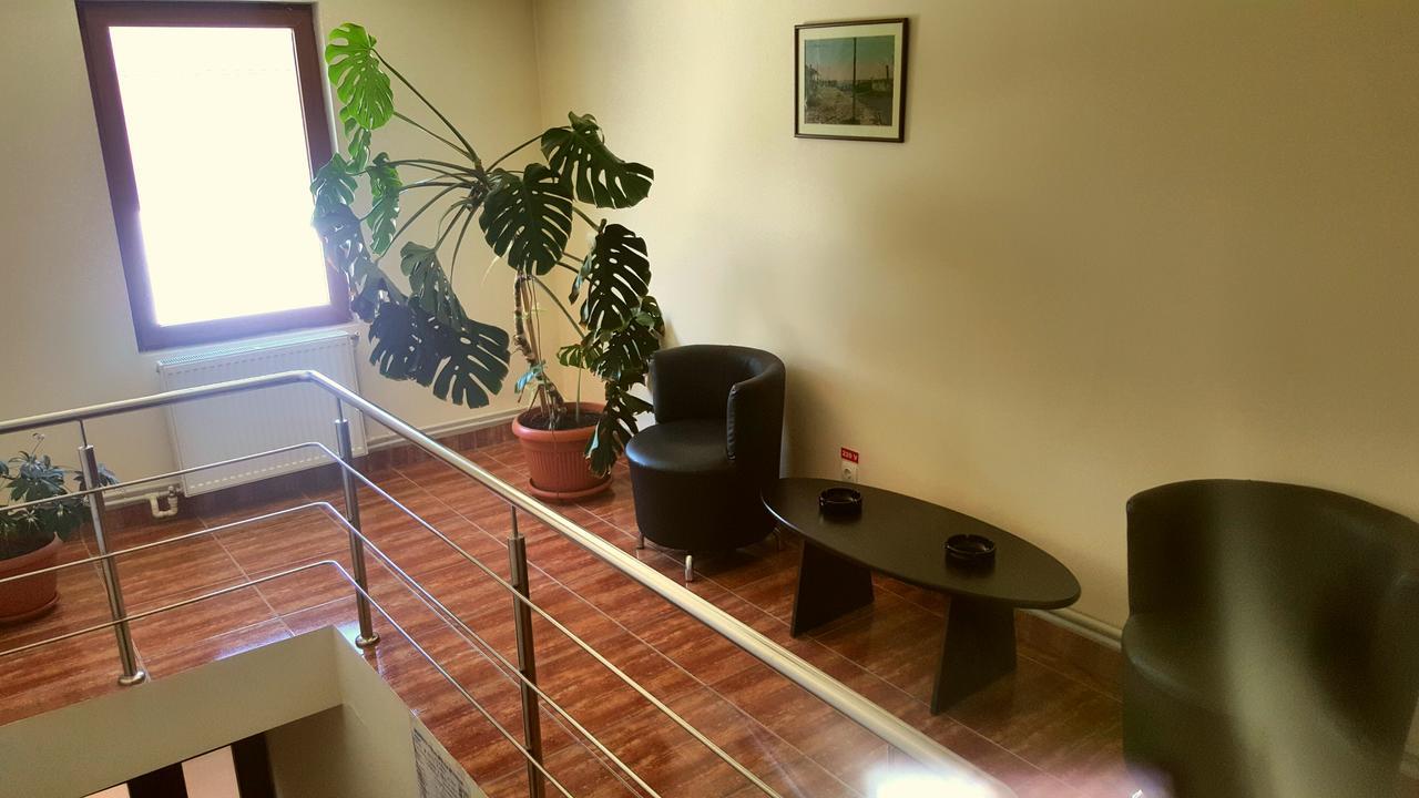 La Salcii Motel Calarasi  Ngoại thất bức ảnh